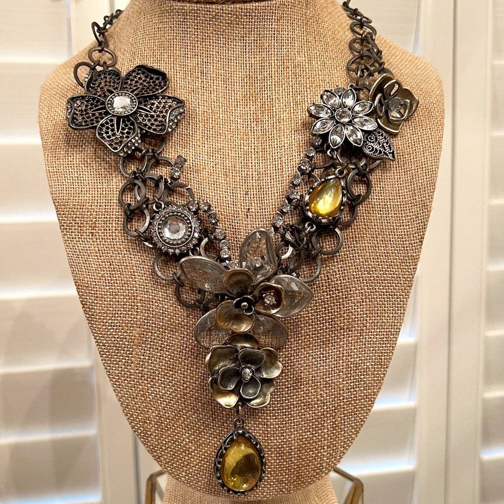 Chico's VINTAGE Jeweled PewterFloral Gem Statement Necklace Like NEW